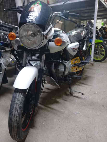 السلام عليكم بوكسر كلاسك  موديل 2023 دراجه كفاله عامه رقم بغداد تحويل نفس اليوم دراجه مكفوله مكينه من كلشيييي

السعر: مليون و 950 وبيه مجال

الهاتف:‏‪0780 671 3583‬‏

2.‏‪0771 740 9985‬‏
