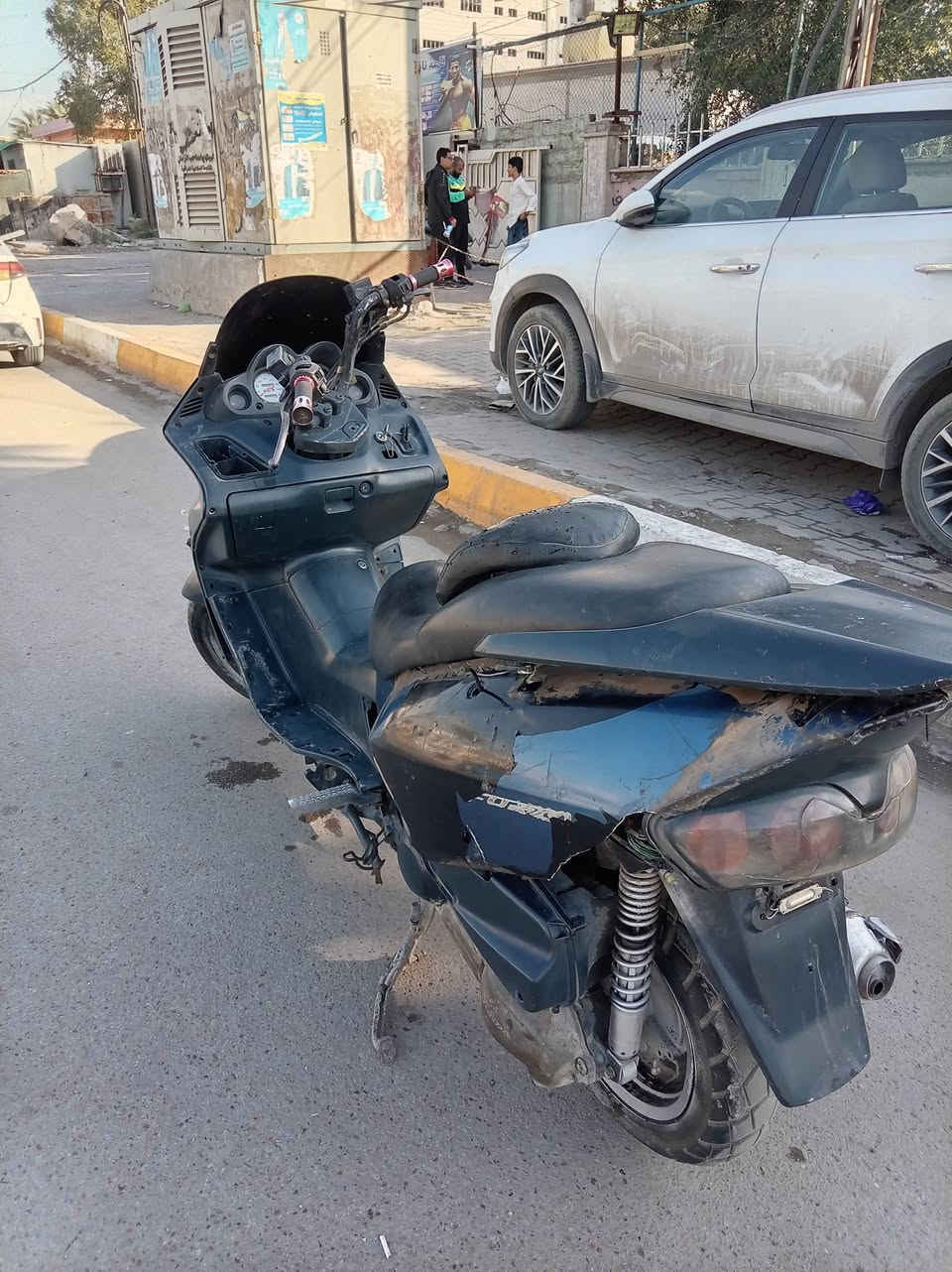 من رخصت مدير الكروب   دراجة فورزة 06 شغالة بس ابيع كوم  سعر 275 رقم ***********
