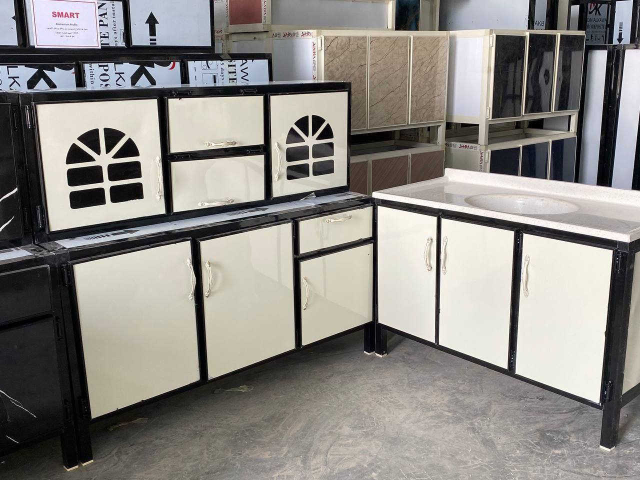 كاونتر قياس متر ونص
مع ملحق متر ونص
مع سنك مرمر مترو 20
سعر 200ويوجد توصيل جميع المحافظات


**إذا كنت صاحب هذا الإعلان وتريد حذفه لأي سبب، رجاءا أرسل رسالة إلى الدعم الفني**