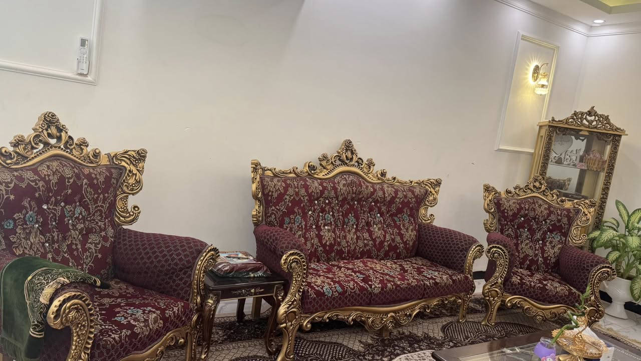 تخم ملكي نظيف ١٠ مقاعد للبيع


**إذا كنت صاحب هذا الإعلان وتريد حذفه لأي سبب، رجاءا أرسل رسالة إلى الدعم الفني**