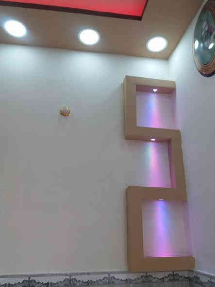 ---

🛠️ خدمات هندسية متكاملة
 والتشطيب بدقة وجودة عالية، تشمل:

🔌 الكهرباء  
- تسيس كهربائي داخلي وخارجي  
- تنصيب السبالت وصيانته باحتراف

🚿 الماء والمجاري  
- تسيس ماء للمنازل  
- تمديد وصيانة المجاري وفق المعايير الهندسية

🏠 السقوف والديكورات  
- تنفيذ السقوف الثانوية بجميع أنواعها  
- جبس بورد، بوردكس، فلين خارجي  
- جميع أنواع الديكورات الداخلية والخارجية

🎨 الأصباغ  
- تنفيذ كافة أنواع الأصباغ الحديثة والكلاسيكية  
- تشطيب نهائي بألوان متناسقة وجودة عالية ونعمل ورق الجدران 

📍 نعمل في محافظة النجف والمناطق المجاورة  
📞 للتواصل: *********** واتساب واي استفسار ادلل 

---
