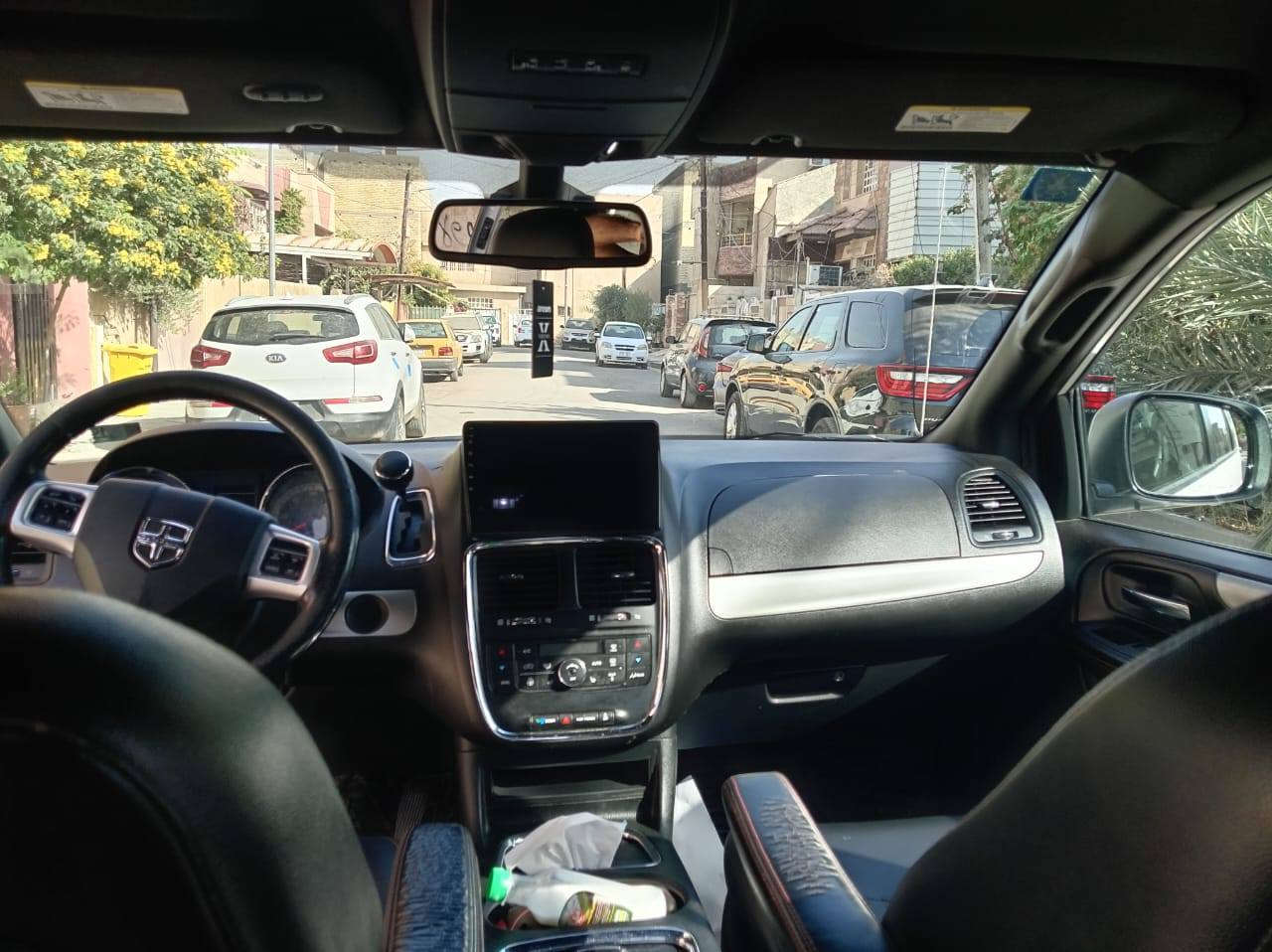 للبيع دوج كرفان موديل ٢٠١٨ GT المواصفات معروفة رقم بغداد بسمي ماشية ١١٧ الف ميل صور  الحادث مرفق بالمنشور السعر (180) وبيها مجال مكان السيارة ديالى جلولاء ***********
