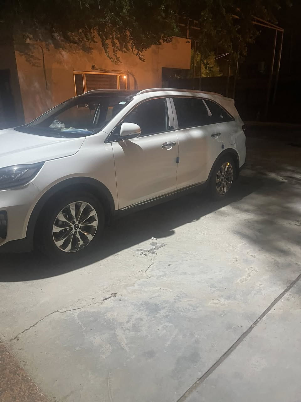 سلام عليكم كيا سورنتوا موديل ١٩مكفولة بأسمي من الشركة اني بيدي رقمته


**إذا كنت صاحب هذا الإعلان وتريد حذفه لأي سبب، رجاءا أرسل رسالة إلى الدعم الفني**