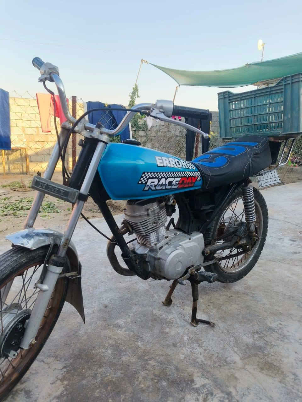 سلام عليكم دراجه نامه شلامچه الأصلي مكينه خرسه سعر 275 مكاني كرمه علي
رقم ***********
