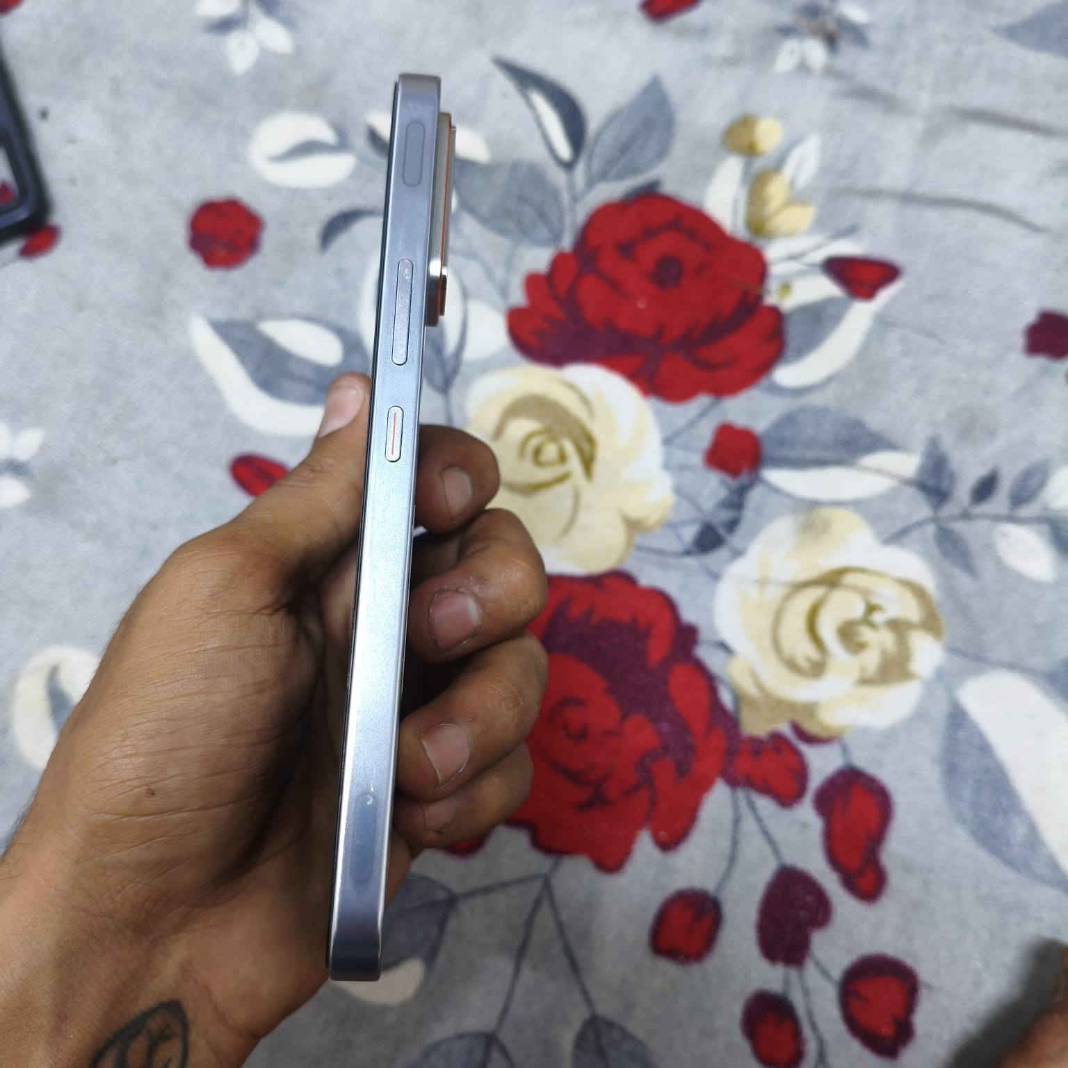 جي تي 30 برو نظافته 100% للبيع السعر 325 وبي مجال للشراي المكان كل غراضه موجوده تليفون ما واصل للمصلح نهائيا صار له شهرين من اخذته مكان بصره حيانيه رقم الهاتف***********
