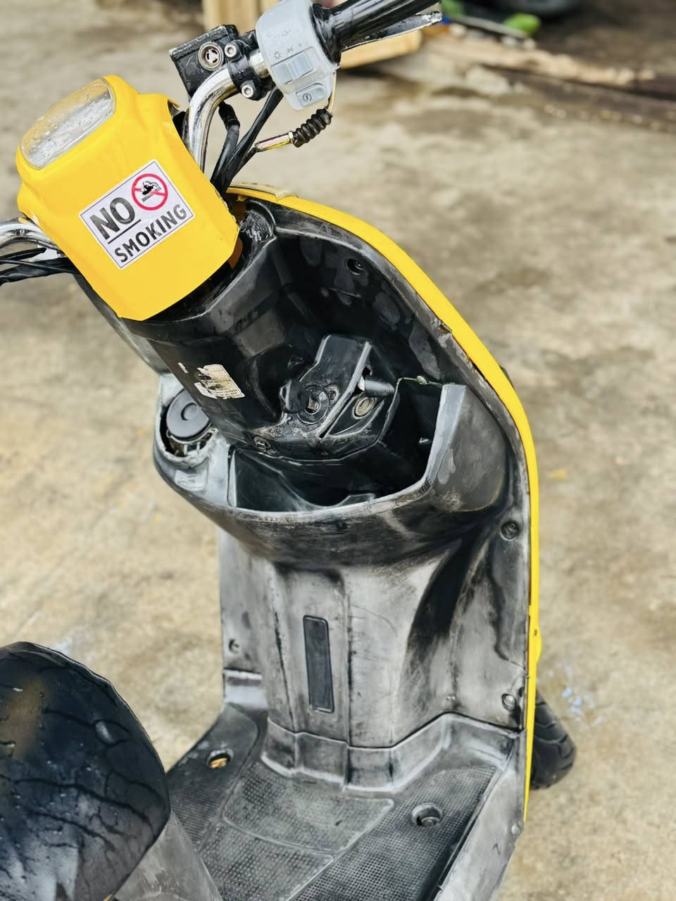 السلام عليكم ماكس بوليسي للبيع حلوه ونضيفه عليه زوج كلجات وقايش جدد تفصيخ كله شغاله بسكابريتر ب طسه تخربط شلعه ومعدل فول ب٥٠٠وبيه مجال كلش بسيط مكان حله طهمازيه ***********
