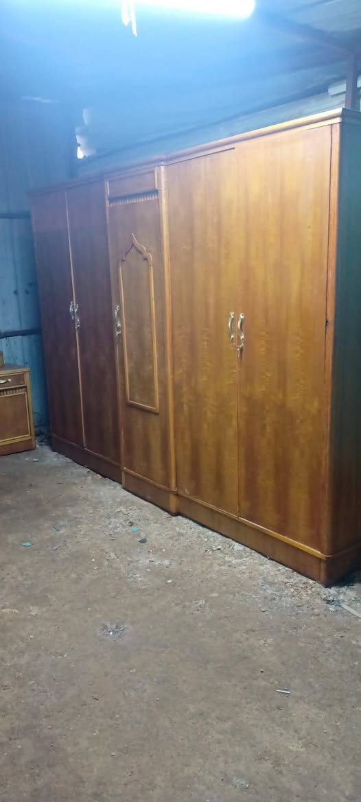 غرفه5باب شغل حله ثقيل 
نواعم دوشمه حديث 
المكان حي العسكري 
للاستفسار الاتصال***********

