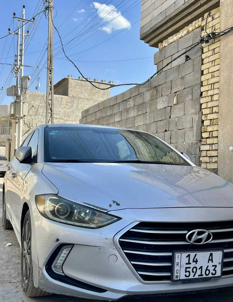 سلام وعليكم النترا 2017 وارد أمريكي رقم بصره وهزه جديده وسنويه جديده محرك 2000دوش وكير مكينه شرط الفحص وما مفتوح لا تنقيص ولا تبخير وسياره ماشيه 102 mi سياره مامتعوبه سياره ماعده جاملغ الأمامي مرجع ؏ بارد فقط سعرها 125 وبيه مجال الطيبين 
 اليہَ معجبه سعر ليكسر بيها ***********
مكان البصره تنومه شط العرب
ملاحضه مكلف بـ نشر اتصل ؏ صاحبهه
