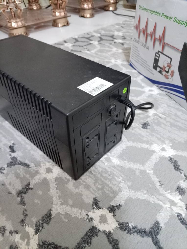 يو بي اس حجم 1500VA Zeus مستخدم قليل نضيف سعر ٦٥ الف التواصل *********** عمارة, ميسان

