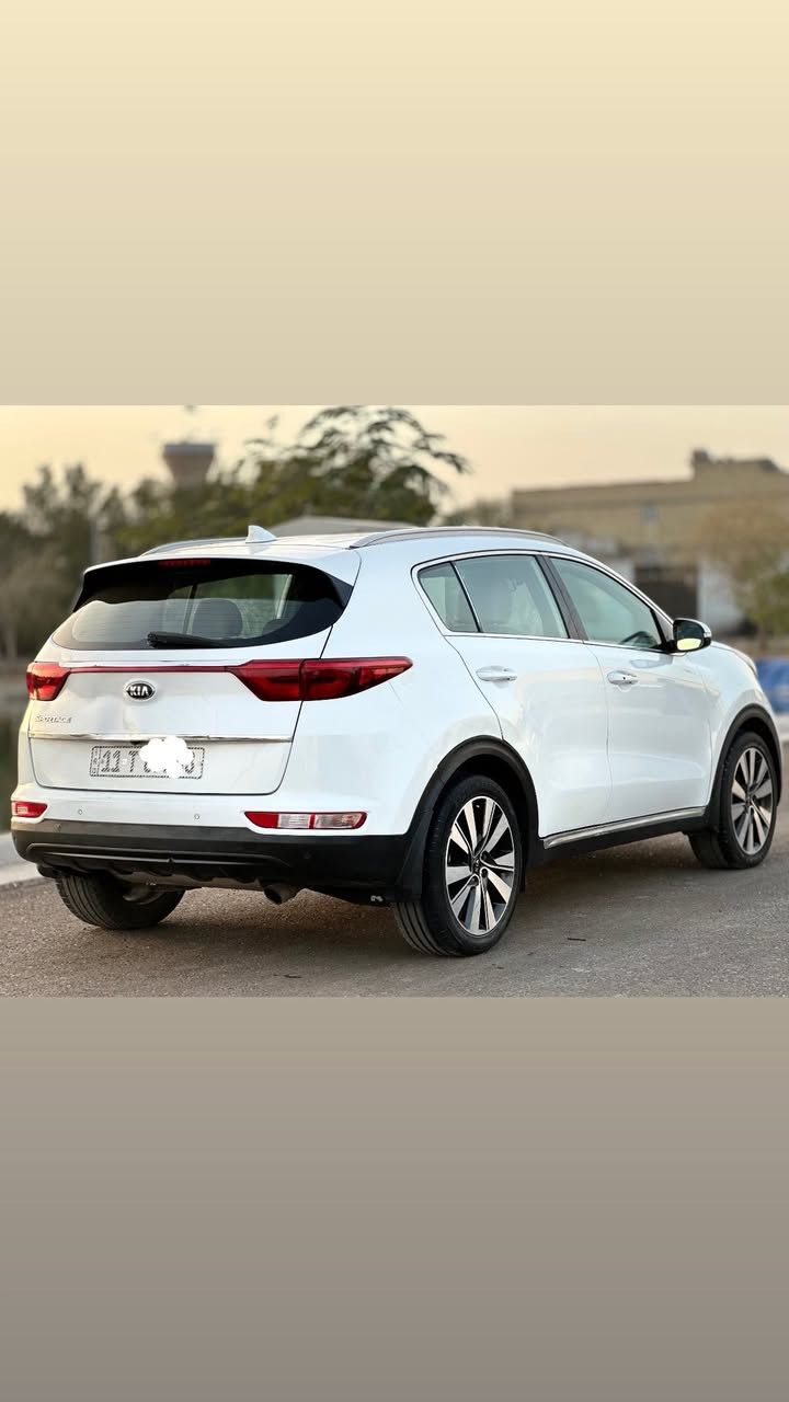 سلام عليكم غير متواجد خاص!
سبورتج ٢٠١٨ خليجي رقم بغداد 
محرك ٢٠٠ دوش
 بسمي هزه جديده رقم جديد 
فول عدا البنراما كشن كهرباء داخل قرميدي بصمه صندوك كهرباء بيه صبغ خمس قطع بدون دواخل 
مثل ما موضح بل سونار 
 كير مامفتوح محرك ما مفتوح السياره جاهزه مابيه كل نقص صدر تخم تاير تبريد مكان السياره بغداد السعر [160]وبيه مجال جدا بسيط
 للاستفسار اتصال فقط ماكو خاص ***********
