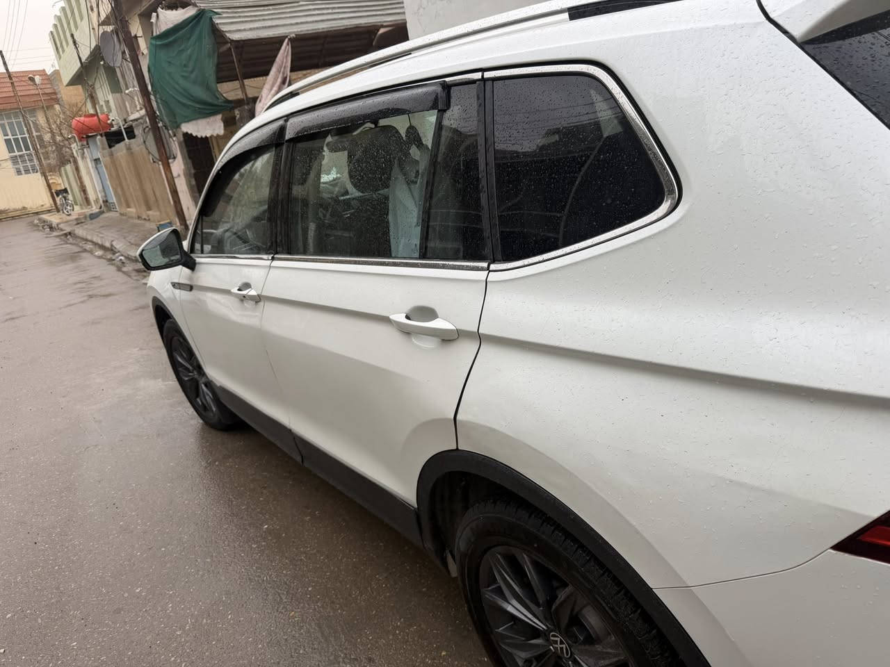 𝟐𝟎𝟐𝟑 𝐕𝐎𝐋𝐊𝐒𝐖𝐀𝐆𝐄𝐍 𝐓𝐈𝐆𝐔𝐀𝐍-𝐒𝐄,𝐒𝐏𝐎𝐑𝐓
فولكس واكن تيكوان SE SPORTموديل : 2023

اللوان : ابيض 

استيراد على ايدي اني مستوردها 

عداد المسافة : 

31 ميل  

فقط باب تبدل خلف السائق فقط 
+ نصف باب السائق 

المواصفات : 𝐒𝐄,𝐒𝐏𝐎𝐑𝐓

7 سبعة راكب 

فـــول فـــول مواصفات 1/1

بدون فتحة فقط

‏‎كيج الكتروني 

ابواب بصمة

‏‎بصمة تشغيل 

تشغيل عن بعد (Remote Start)

بريك بصمة

‏‎شحن وايرليس

‏‎شاشة دشبول ديجيتال

‏‎كاميرا

سستم سماعات  (Bose)

اوتو ستارات (Auto Stard)

‏‎تحديد سرعة 

تحديد مسار

نقاط عمياء‎

‏‎رادار امامي 

‏‎رادار جانبي  

‏‎رادار خلفي

‏‎حساسات امامي

حساس خلفي 

نظام : Eco

نظام : Normal

نظام : Sport

كشنات جلد

كشنات كهربائي 

‏‎كشنات هيتر 

تحكم ستيرين

‏‎تبريد لمس

تبريد مركزي

لايتات ليد وعدسة زينون بيلادي

تغليف الكاعية عزل وجلد 
تخم تاير وبطارية جديد 3سنوات ضمان 

السعر 205 وبيها مجال 

***********
 باسمي رقم بغداد
