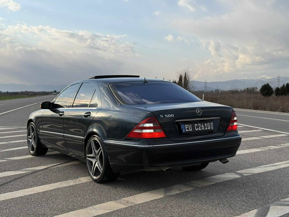 كوردی                                                                 
 سلام علیکم                       
مارسيدس غواص s500 2003بێ ڕەقەم لە ئاسایش تۆمارکراوە فول مواسه فات ته بريد و كاره بايي و ده بل و گيرو مه كينه ى هه موو گيانى له سه ر بيلاد ماوه ته وه يه ك تاقم تايه و ویلی لوكى بو به ستراوه بوياخي نيه ده عاميه كانيشي بوياخى نيه زور پاك و جوان ماوه ته وه هيچ نوقسانى نيه 
نرخى 65 گه لاو مه جاليكي كه م یان گۆڕینەوە بە ئۆباما  بوپه يوه ندى ***********
ناونیشان سەیدسادق 

السلام عليكم                    
 میرسیدز بینز  s500  2003 بدون كص السياره جديده وماكو دكمه نقص كلها شغاله السياره ادوات بدون لوحات یعنی مابیها رقم  بدون كص بدون صبغ كفالة دعامية لل دعامية  السعر 65 وبيها مجال بسيط او تراوس اوباما  عنواني السلیمانیە *********** شربازهير, السليمانية
