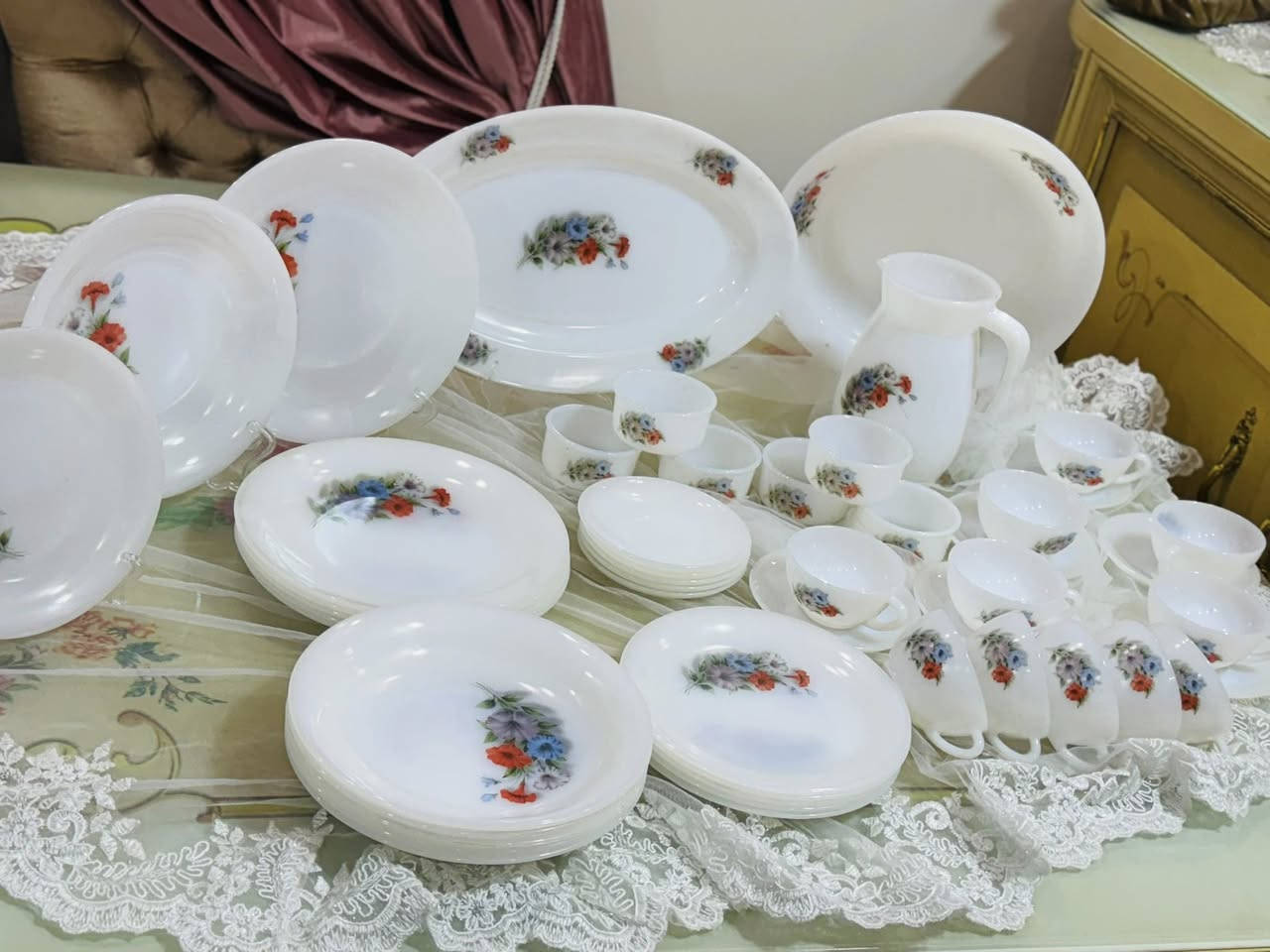 طقم اركوبال فرنسي مختوم ومترقم 49 قطعه
قديم جدا امن جدا ع البوتجاز وغسالة الاطباق ♥️


**إذا كنت صاحب هذا الإعلان وتريد حذفه لأي سبب، رجاءا أرسل رسالة إلى الدعم الفني**