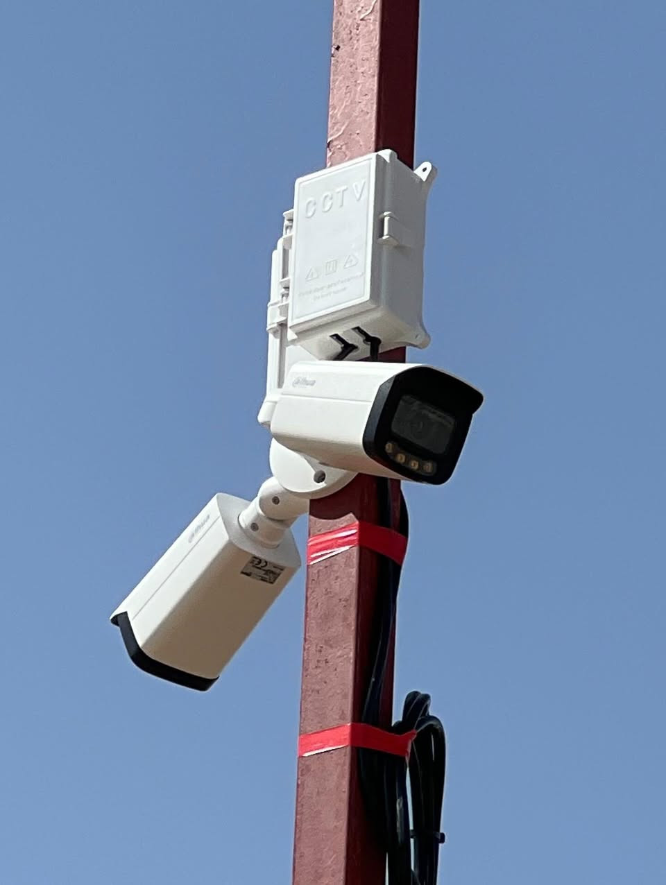 السلام عليكم تنصيب كاميرات المراقبة الحديثة مع الضمان /منازل/محلات/مخازن… ربط ع الهاتف والمراقبة عن بعد ..وب اسعار تنافسية للتواصل والاستفسار (***********) اتصال او واتساب
