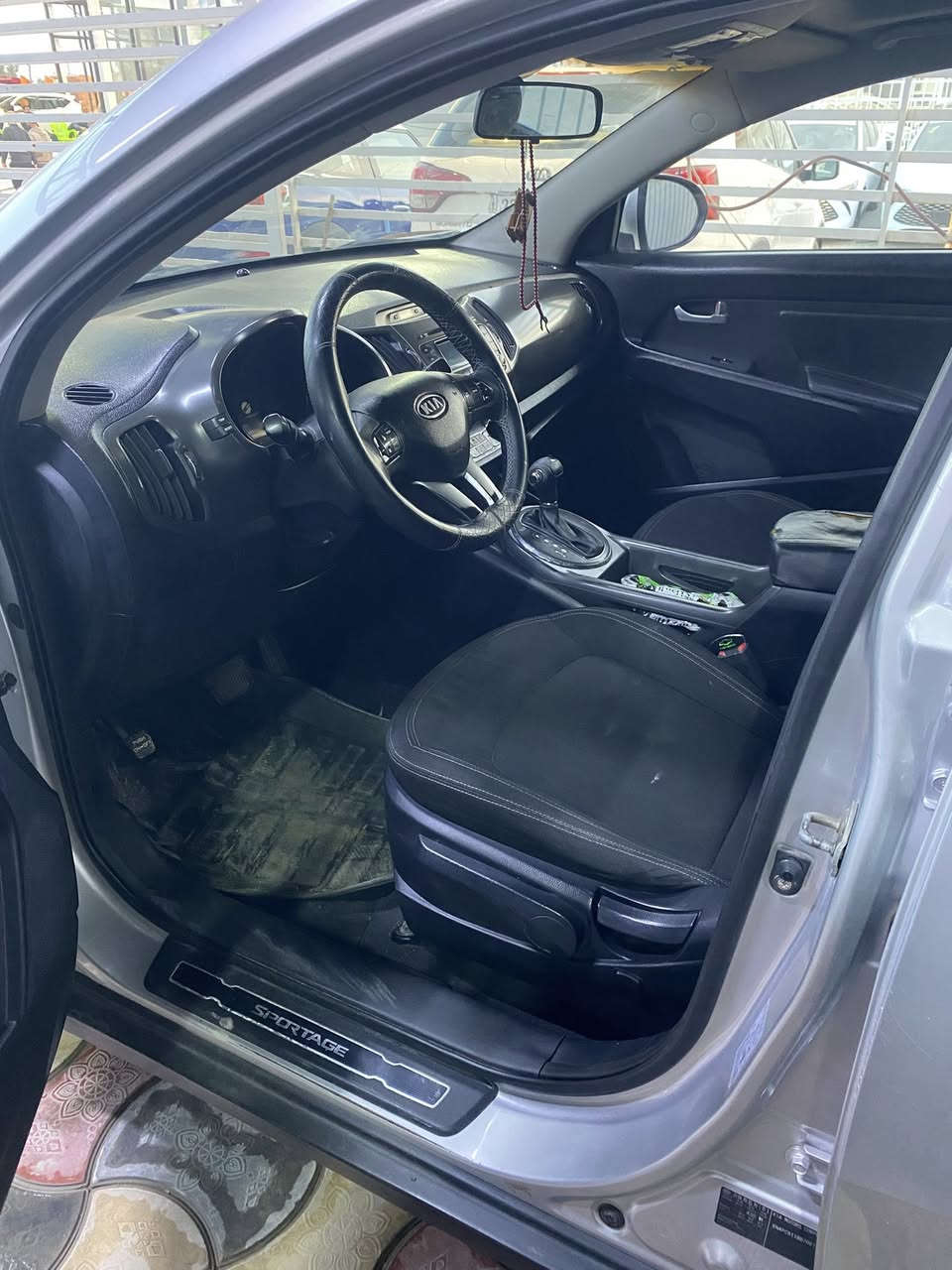 سياره كيا سبورتج مديل ٢٠١٠ كفاله من الصبغ والفتح فول فول فول شكل ال٢٠١٢ تمام
أربيل دولي جاهزه من كلشي ماعايزه ربع ستوني طالع من الصناعي ماكو  شي الكل كملته الله شاهد موقع السياره النجف الكوفه 
*********** في وات ساب
