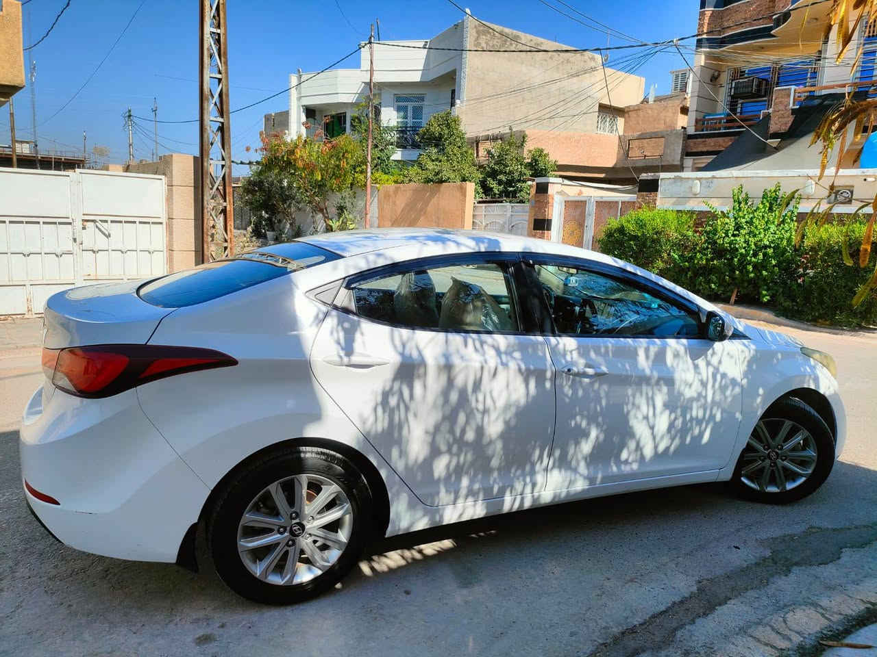 النترا 2015 خليجي ماشية 140 بيهة ٣ قطع ضربات خفيفة للستفسار ***********
