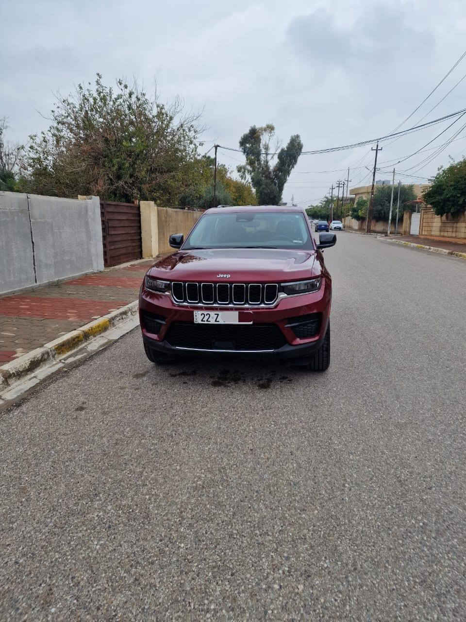 🚗 للبيع - Jeep Grand Cherokee 2023 🚗
📍 الموديل: 2023
📍 ماشي : 29 الف  ميل فقط
📍 المحرك  6 سلندر 
📍 متواجد في كركوك
      سيارة 5 مقاعد  
     ضرر:  قطعتين و ٣ تعديلPDR فقط
سيارة مرقم اربيل
💰 السعر المطلوب: 277) وبي مجال
📞 للتواصل: ***********)

        مۆدێل: 2023
📍 ماوەی ڕۆیشتن: تەنها 29 هزار ميل
📍 مەکینە: 6 سلێندەر
      ئۆتۆمبیلی 5 کورسی
📍 شوێن: کەرکوک
🛠️ زیان: تەنها دوو پارچە بۆیاخ
     3 پارچە، سارد
💰 نرخە داواکراوە: 277)  
📞 پەیوەندی ***********: )
