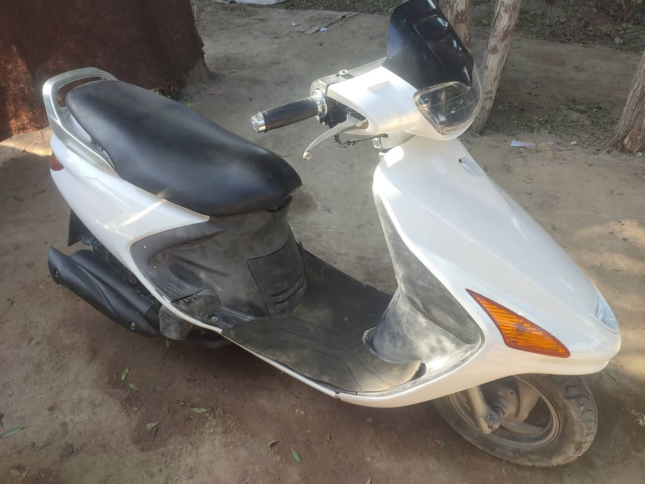 دراجه فراشه البيع دراجه نضيفه وحلوه دراجه كامله مناقصه شي دراجه أحله من صوره شاهد الله سعره 350بيه مجال  مكانه ديوانيه قضاء دغاره استفسار اتصال على رقم هذاا
‏‪0774 230 7976‬
