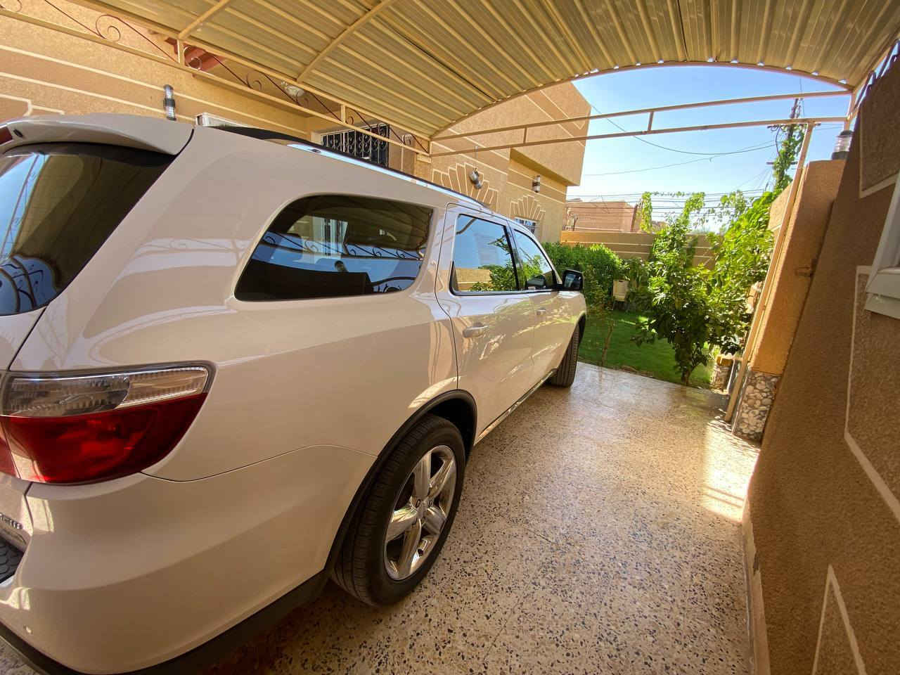 السلام عليكم
دورنكو موديل 11 ابيض رقم بغداد ألماني باسمي سنويه 29 
كير اكسن محرك شرط السياره امريكي ضرر باب السايق فقط بدون فتح السعر 170$وبيهه مجال قليل يرهم مراوس جارجر 16وفوك مكان السيارة صلاح الدين 
***********
***********
