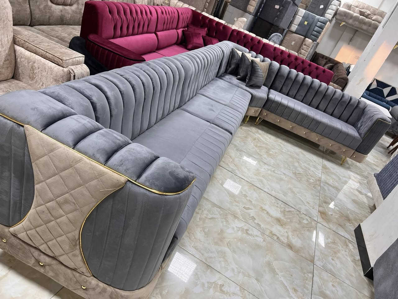 ‏معرض أبو البلاش ￼


**إذا كنت صاحب هذا الإعلان وتريد حذفه لأي سبب، رجاءا أرسل رسالة إلى الدعم الفني**