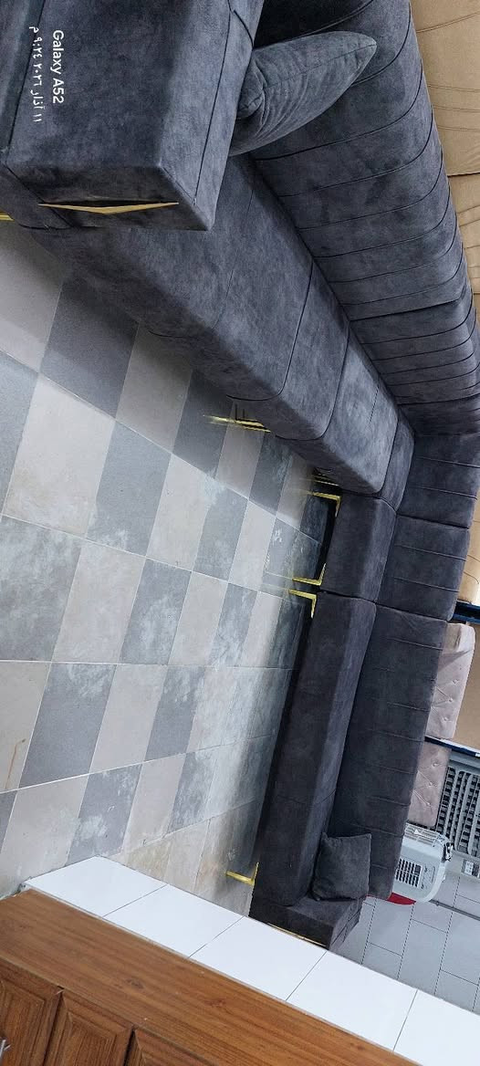 ديوان ١٠ نفرات كلش نضيف للبيع وبسعر 200الف الاستفسار الاتصال ع*********** شارع سالم خلف شركه كورك قرب دائره الكهرباء
