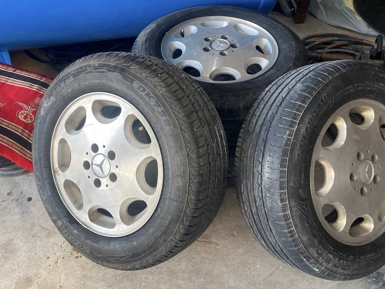 سلام عليكم تخم ويل كب مارسدس شبح جديد كلش حجم 16 سعر 400الف وبيه مجال تايرت جداد مكان واسط ***********
