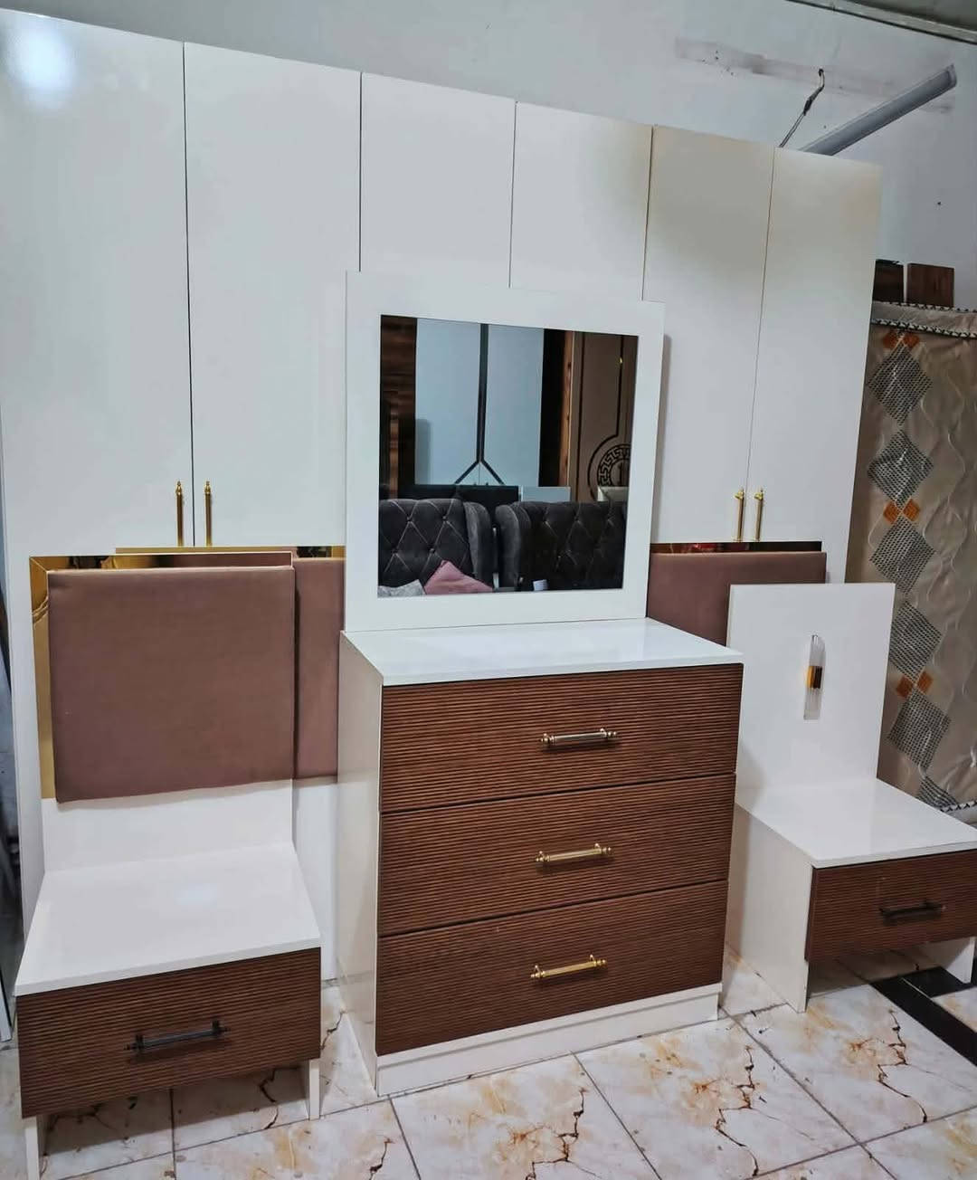 غرفه نوم 5 قطع اخت الجديده  نضافه 95% كل هذا بـ 500 شد ونقل داخل بغداد مجاني


**إذا كنت صاحب هذا الإعلان وتريد حذفه لأي سبب، رجاءا أرسل رسالة إلى الدعم الفني**