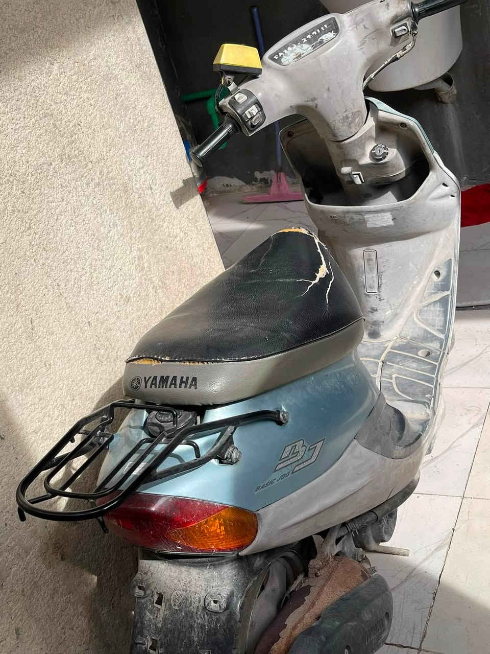 دراجه بيجي حاويه برغي ما مفتوح بيها وبعدهي بالباتري مالت لحاويه عوزها بس باتري صارلها 6 اشهر من طالعه سعرها  650 
لاستفسار *********** 
ما متواجد بلفيس
