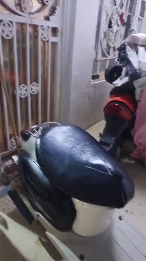 سلام عليكم دراجه عبدالحليم للبيع  كهربائيات كلها شغاله للستفسار (***********)
