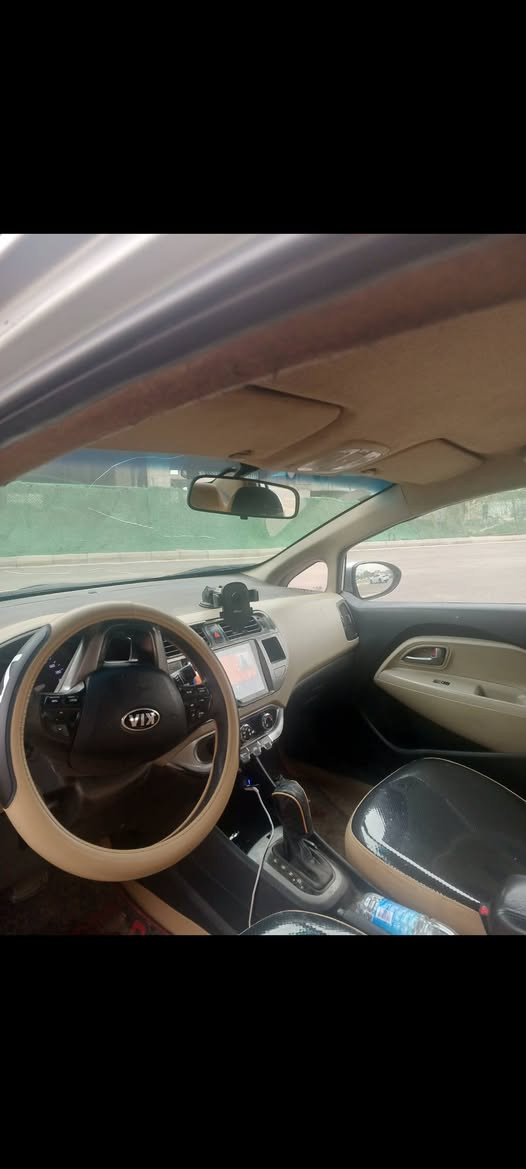 سلام عليكم كيه  ريو موديل  2014 خليج كير محرك خير. من الله  رقم ذيقار تحويل ثاني يوم  بيه. رشات صبغ تخم تاير جديد دوشمه جديده. شاشه  تاب بيه  سياره خير من الله  مكان. سياره بغداد حي الجهاد  رقم هاتف ***********  يوجد واتساب  سعر $73  وبيه. مجال حك جيه.
