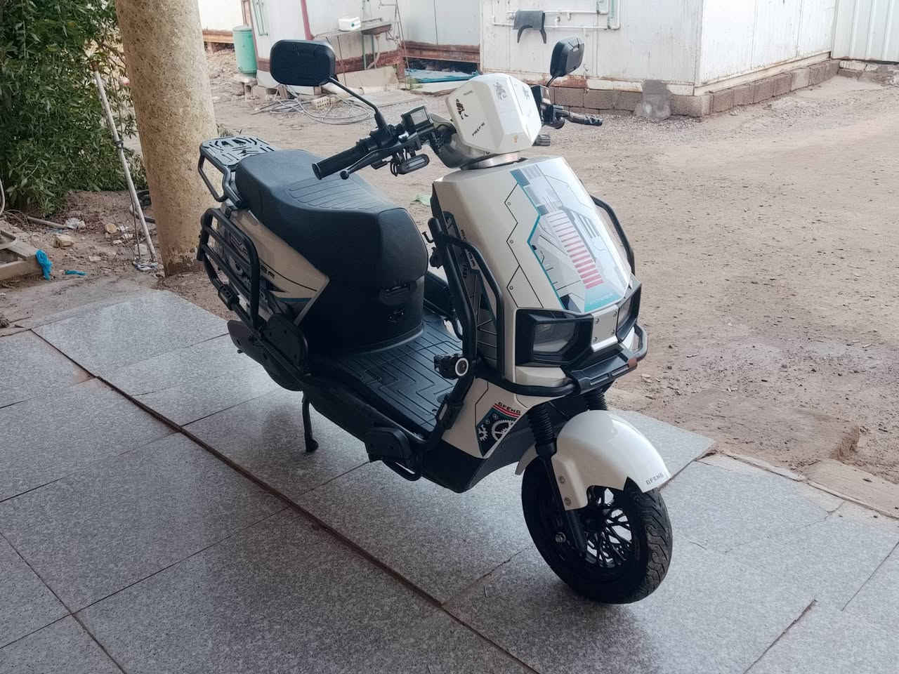 سلام عليكم شباب دراجه شحن للبيع السعر 650 نظافه 90% ست بطاريات ملف 2000 سرعه  حقيقيه 80  دبل سويج دبل بصمه ام بي 3 شاحن يو اس بي لايت زنون دراجه اني ماخذها من المعرض بالعافيه عليه اللي ياخذها هذا رقمي اسيا بي واتساب واني بالخدمه مكاني عبيدي ***********
