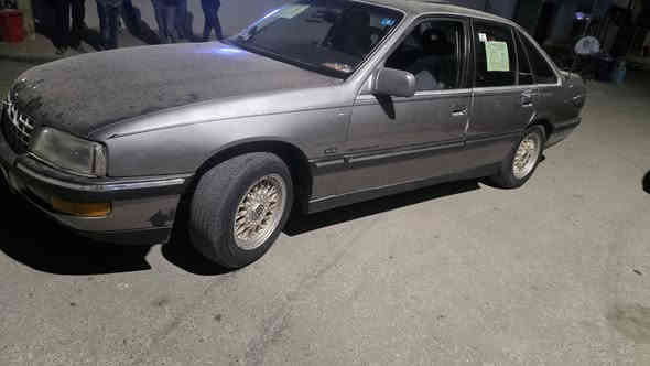 سيناتور للبيع موديل ١٩٩١ حجم ٢٦ سياره جهاز بسمي رقم مسطره كابون بيه سعر ٤٠ ورقه بيه مجال بسيط استفسار اتصل على الرقم ***********
