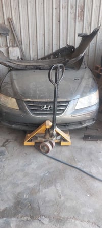 يتوفر مازدات سوناتا امريكي  سعر الزوج 110 الدورة نهاية شارع60 07826925...