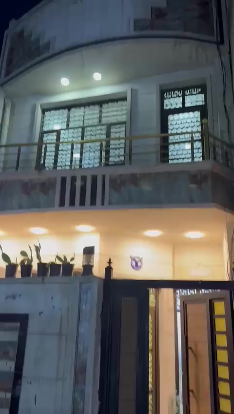 يا الله اسلام عليكم اعيد النشر سبب ضروف المشتري الدار للبيع مساحه 💯 طابقين بنا حديث جاهز موقع ممتاز بلديات ضيا الحلفي قرب شارع سيد صلاح شارع عريض سعر مناسب 
  *********** ،،،،
