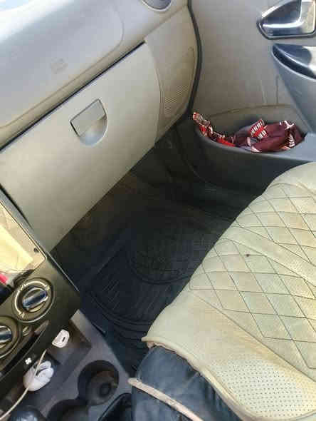 سياره سايبه موديل 18 للبيع 

محرك طابوكه جديد قبل اسبوعين مبدله زوج تاير جدد تدفئه تبريد شغالات نظافتها تقريبا  80% للبيع مستعجل السعر 42 وبيها مجال ما اكولك نظافه 100% تجي تكلب وتشوف رقم بغداد وباسمي وسنويه تنتهي 2029 هيئه وغرامات مصفره ما عليها ولا غرامه بيها دحجات بسيطه وضربه خفيفه بالبكلايت للاستفسار الاتصال ع ***********
