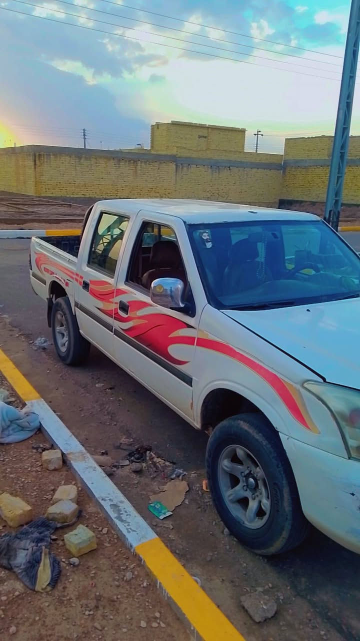 للبيع موديل 2013المكان العماره تحويل مباشر السعر 50وبيه مجال الرقم ***********
