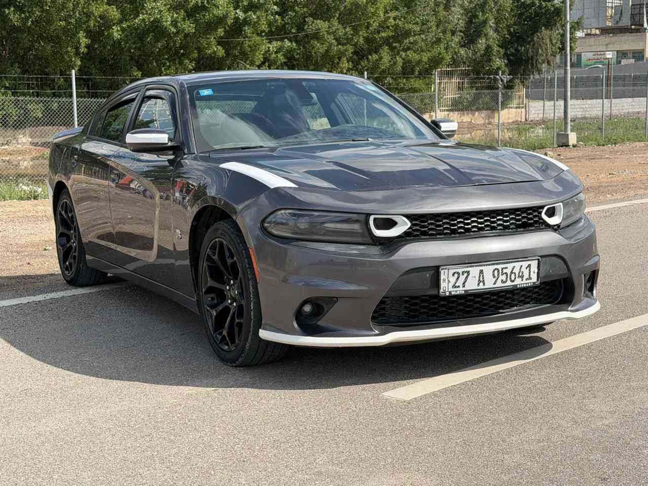 جارجر 2015 رقم ذي قار sxt
سنويه وهزه كله جديد تحويل مباشر 
كفاله من الصبغ ولتبديل فقط بارد وتكحيل  بيع او مراوس السياره تو ويل  
كير مكينه صدر تبريد كله كفاله 
تخم تاير ويل موبر اصلي 
سياره حلوه وجاهزه 
كشنات جلد كهرباء ومساج  وحضن 
بيع او مراوس مكاني بغداد الحسينيه 
سعر 165 
*********** اكر, نينوى
