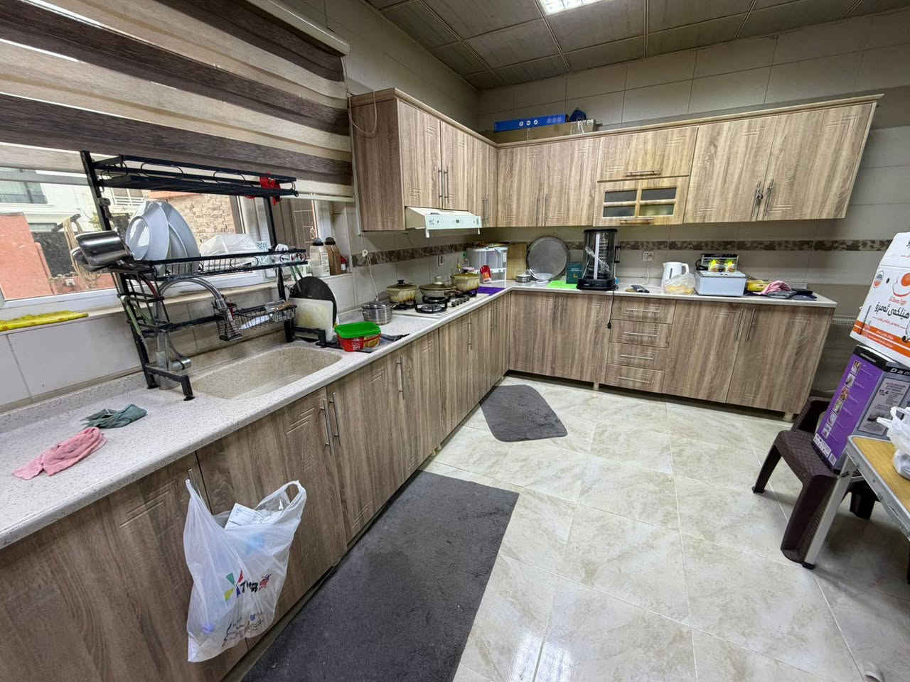 هةر جةندة فيدؤكةي جوان نةكيراوة مواد سةراية دةركاي دار ناو ئةلةمليؤم  تةباغو مورةشح فرني لةكةلة  بنةكي 5دةركاي زبادي لةكةلة وةك مةخزةن بة كار دئت لة هةولىرة  هةر بةرىزةك مشتةرية. بةيوةندي بكات وةتس ىاب فايبةر كؤرك *********** سةري كامل مةرمةرة  هةمووي موادي توركية هةيكةل ئةلةملؤم دةركاي داري بالإن برىس
