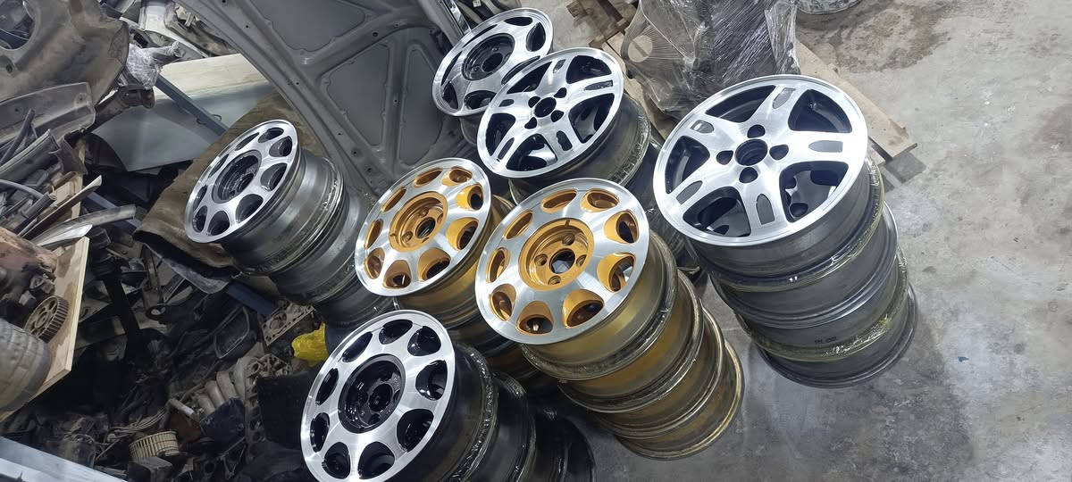 السلام عليكم     وصلتنه مجموعه مكائن  وكيرات شرط الشغل والضمان  كل الي تحتاجه موجود  الاسعار مناسبه 
من رخصه الادمن تم تفصيخ برنسات عدد2 متوفر لدينا كيرات مكاين مشط ستيرن  بريشر بور بريك حداديه كافه كماليات وادوات البرنس عام   جديد ومستعمل زورونا موقعنا ابو غريب الحصوه مقابل شركه الفارس  
رقم الهاتف     توفرت لدينا (خدمه توصيل لكل محافظات العراق)
***********
***********
***********
