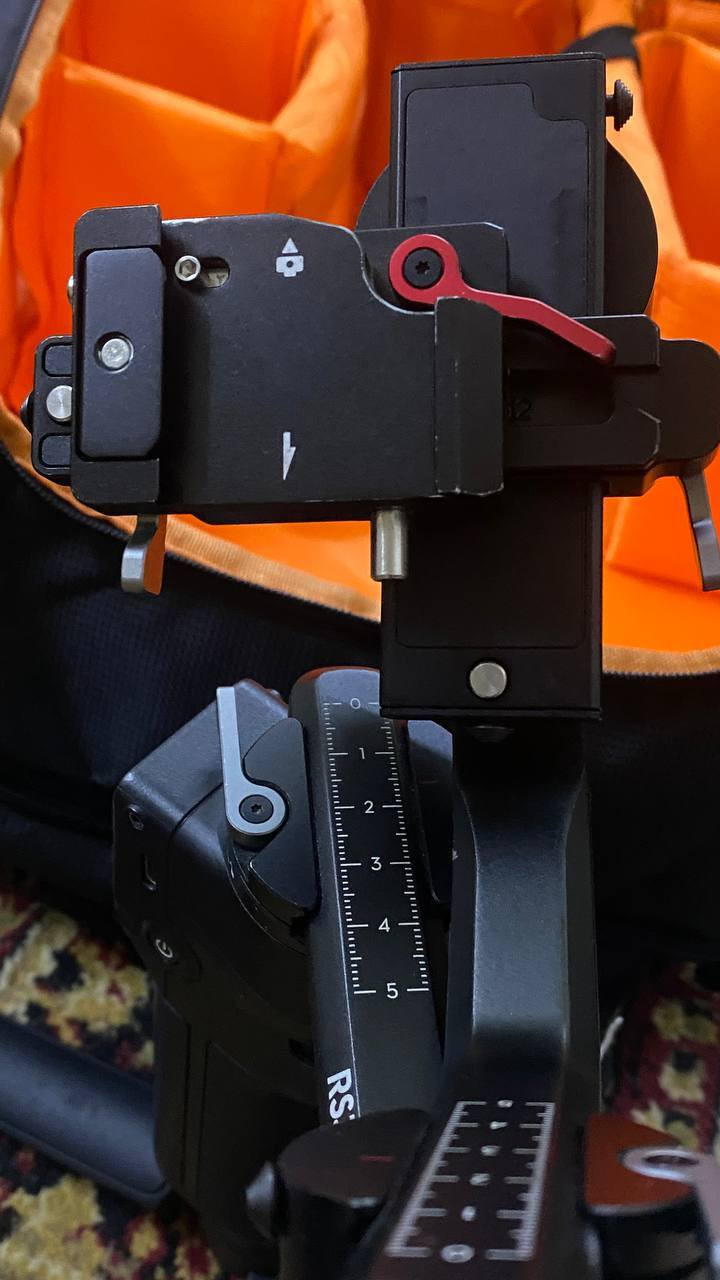 رونين rs3 min  مني 
رونين rs3 min  مني للبيع 
الجهاز كلش نضيف 
السعر ١٩٠ الف 
 
مكاني موصل وعندي نقل محافظات تصلك للباب تفحص و تكمل بعدين تنطي فلوس للنقل ما عجبتك تكدر ترفضها واني اتحمل تكاليف النقل


**إذا كنت صاحب هذا الإعلان وتريد حذفه لأي سبب، رجاءا أرسل رسالة إلى الدعم الفني**