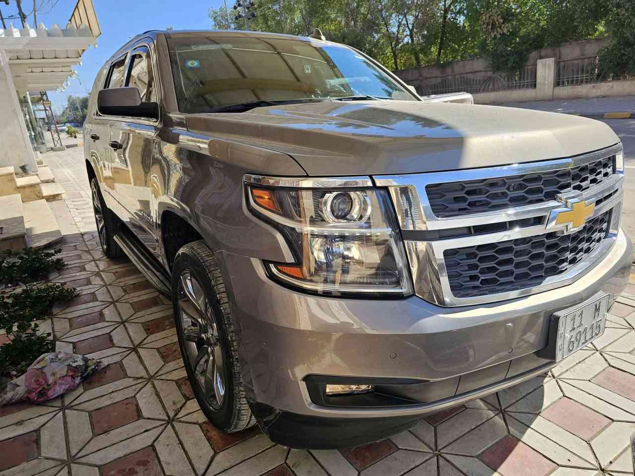 السلام عليكم للبيع تاهو 2018 كامل مواصفات فتحه  ستيرن كهرباء بصمه ماشيه 94 الف حادث جانبي بابين رقم بغداد بأسمي للستفسار الاتصال ***********
