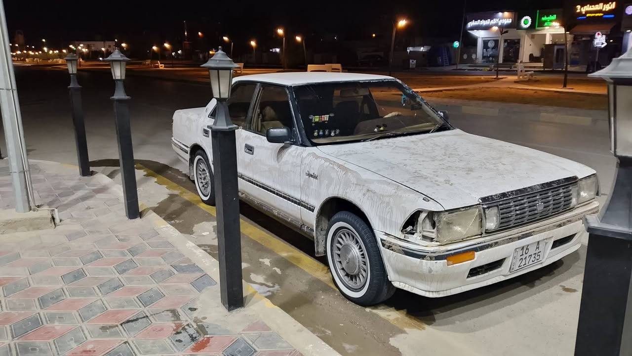 سلام عليكم هارتوب بتره للبيع سياره تخم تاير خير من الله
(رقم قادسيه) نكليزي كهربائيات شغاله 
السعر ٣٨ وبيه مجال ***********
