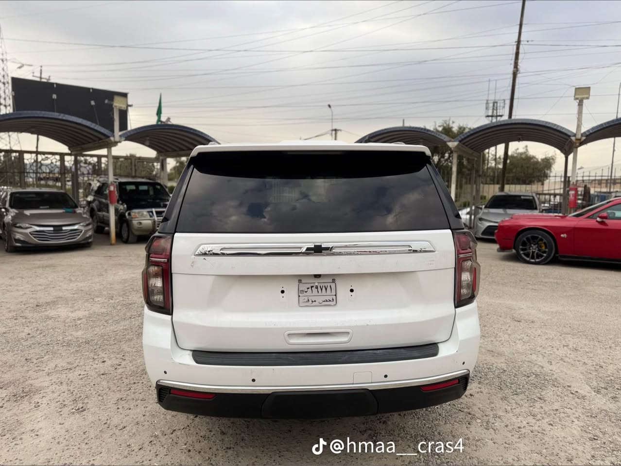 السلام عليكم 
تاهو بوليسي 2023
دخول جديد دبلوماسي بدون ارقام 
حادث السياره حافت البنيد فقط 
ماشيه 12 الف فقط زيرو 
السياره جديده 
ايرباك استيرن فقط وجبناله كبسوله كامله 
رقم الهاتف *********** بغداد, العراق
