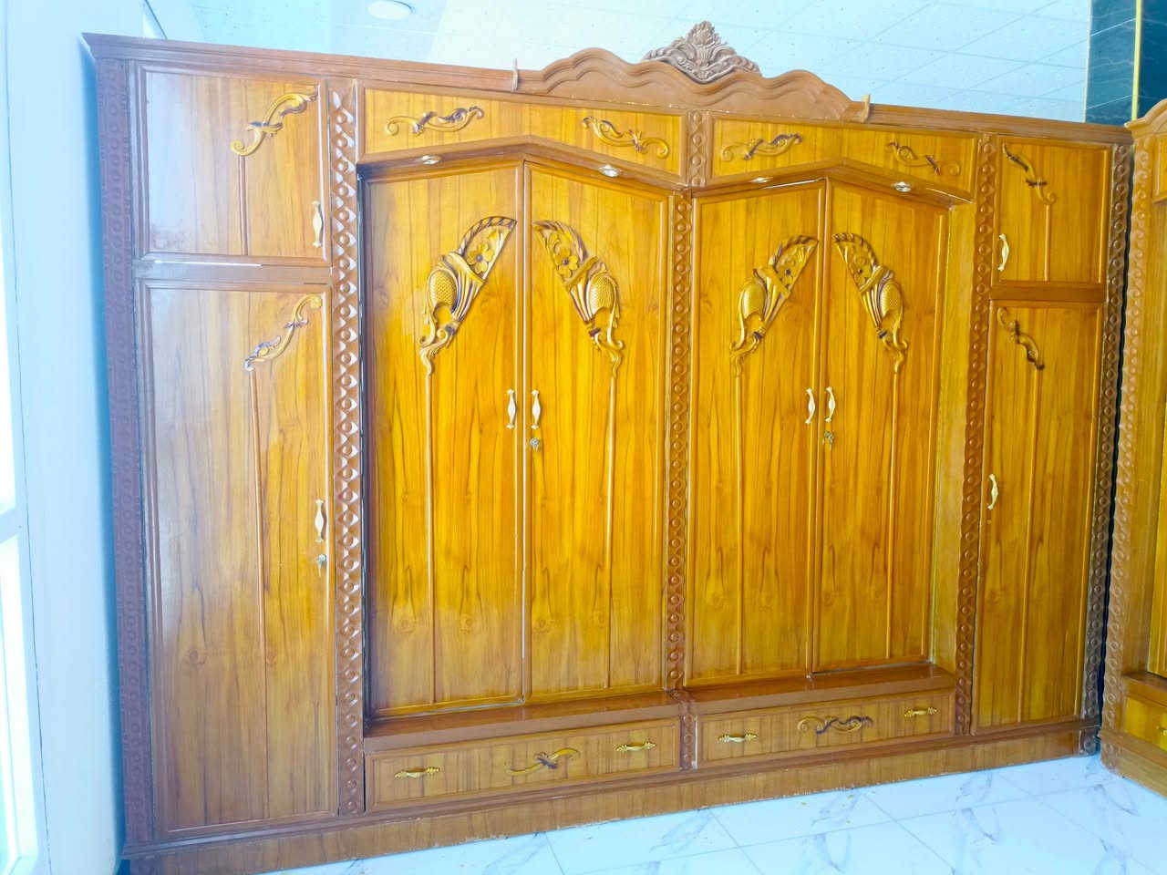 غرفة نوم صاج عراقي حطاطه شرط درجه اولى فصال السعر مليون و 250 وبيها مجال للشراي للاستفسار *********** المكان الرمانه البوعبيد
