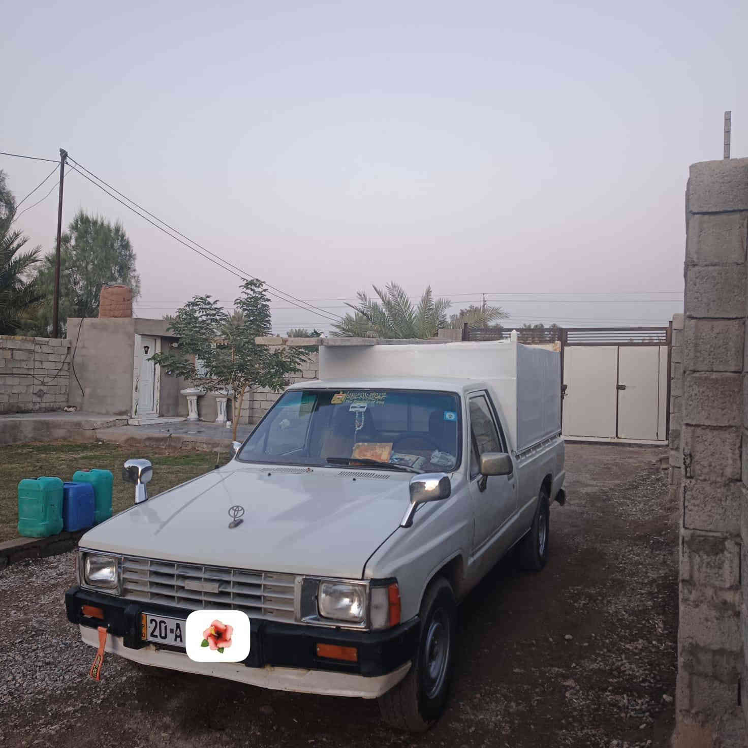 السلام عليكم للبيع بيكم 1985 مكفوله كير محرك اكسل سياره حلوه مال جني مصبوغه جماليه مابيهه ضربه رقم انكليزي باسمي مكاني بغداد تقاطع النهروان السعر 45 وبيهه مجال قليل رقمي ***********.      / ***********
