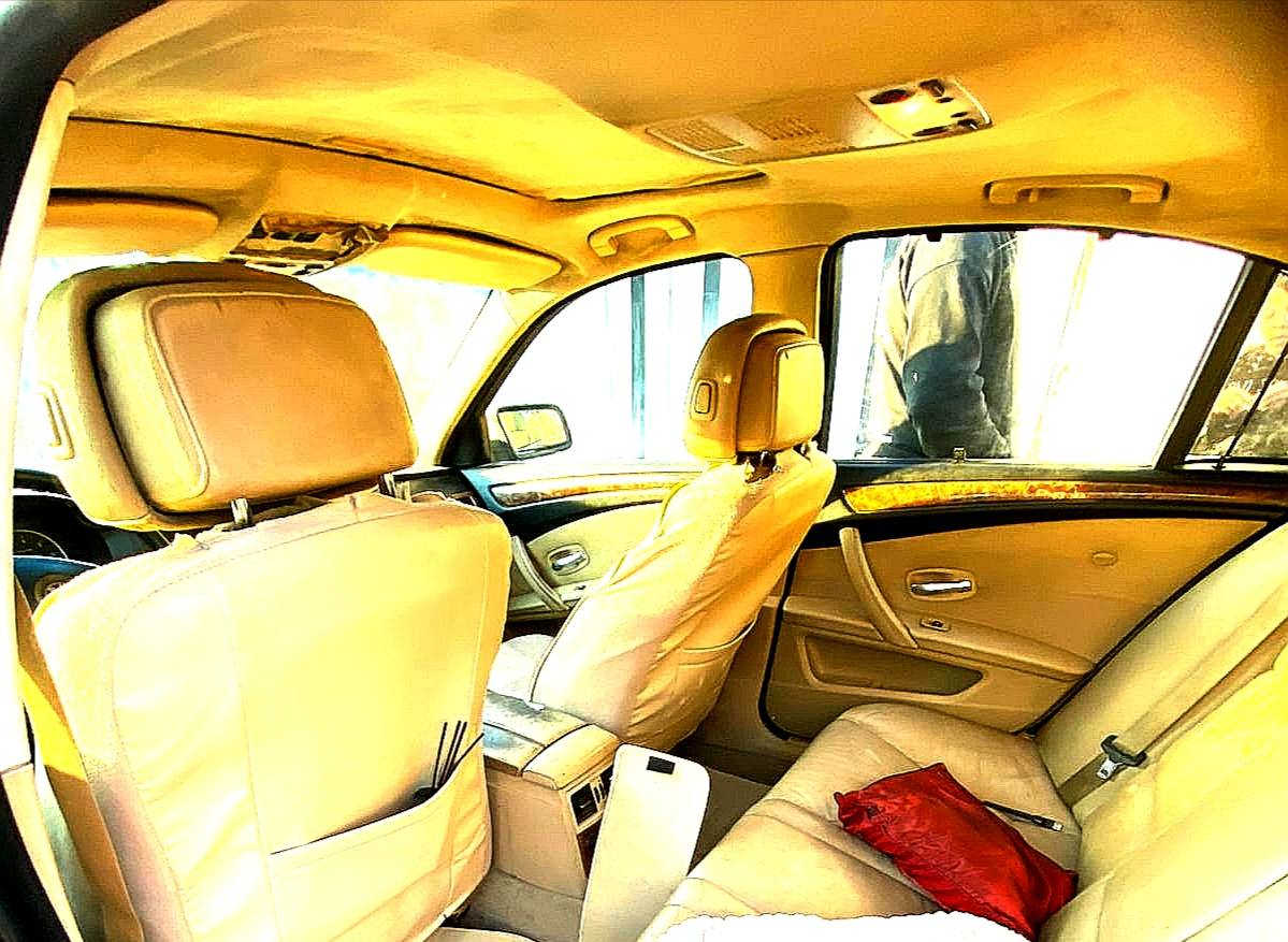 السلام عليكم عندي BMW 525i 2010 ميماتي لون كرزي مميز فول مواصفات
تبريد جاهزه
ثلاجه صغيره
بردات الحوض الخلفي ابلادي
حساسات اماميوخلفي
تحكمات استيرن
سلايت روف
شاشه عطلات ناطقه
أرقام مشروع وطني بغداد بيها مكانها بغداد السعر 75 ورقه ابيع يرهم امراوس حسب القناعه للمعلومات الاتصال على الرقم *********** واتساب بي والتوفيق من الله
