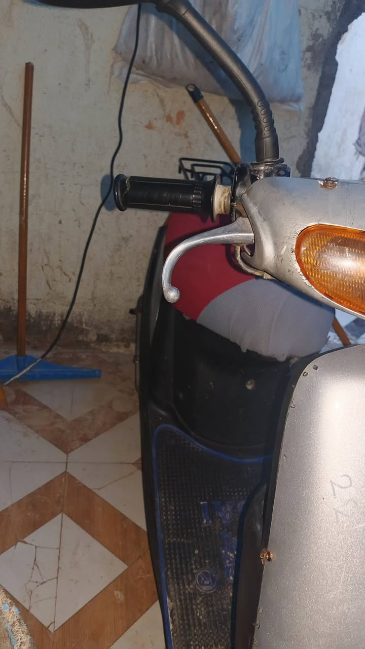 دراجة بترة شعندك للمراوس نزل دراجة كاملة سلف هندر مفتوحة بوشة فقط كهربائيات شغالة مكاني الناصرية الصخيين


**إذا كنت صاحب هذا الإعلان وتريد حذفه لأي سبب، رجاءا أرسل رسالة إلى الدعم الفني**