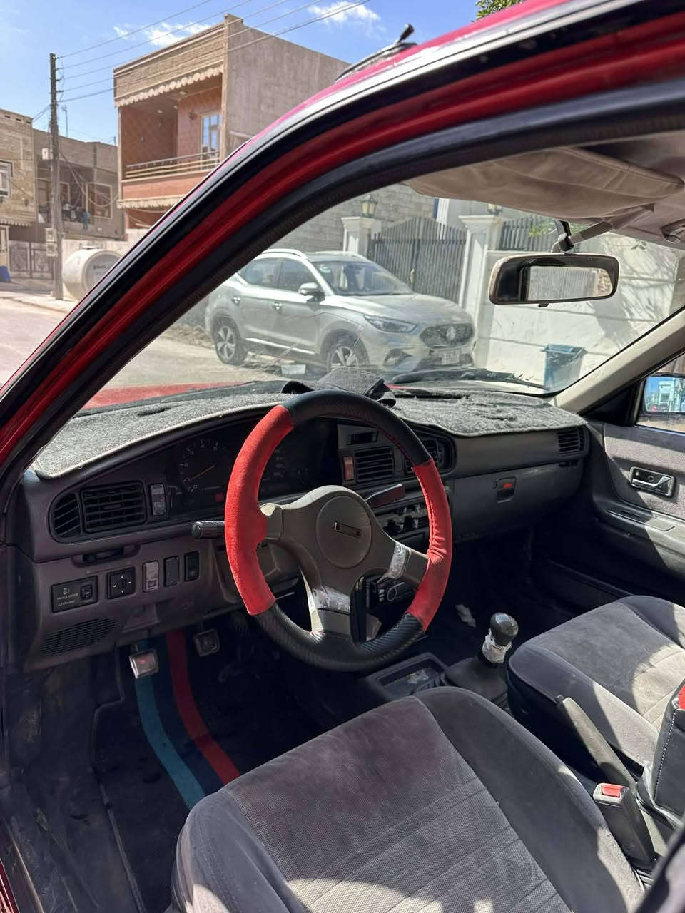 سلاو و ريز...
ماشاالله له مالي هه موو لايه ك.
مازدا 626 موديل 1990
سه ياره كه مالي دؤسته زؤر توندو تؤله 
مالي فه قير و مالي هه رزانيه شتيكي جوان و بي كيشه يه
٣ پارچه ي هه يه له گه ل جه مپێكي بشتي .
گێر و مه كينه و ته قه و ره قه به ناوكردن و وكاله وغرامه به شه رت..
مازدايه كه 12و بخه ماشاالله له قوه تي به نزين زؤر كم ئه خوات نرخي 38 وه ره قه و مامه له يه كي كمي برايانه.
*********** ...
شوين هه ولير..
