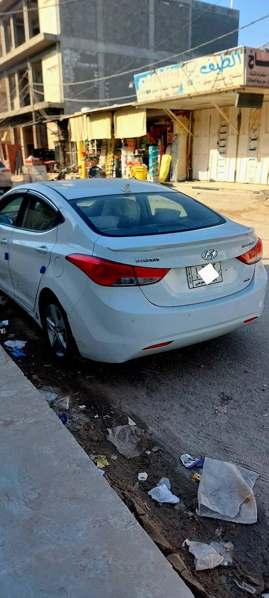 السلام عليكم
النترا 2012 Gls اعلى فئه 

للبيع او مراوس 

رقم بابل 
فول عدا البصمه 

 لون ابيض 

نوع المحرك :1800 دوش

 مكينه  مفتوحه الحمد الله لا نقص ولا تبخير

مواصفات معروفه 

نظام ECO

اشاير بلمري

فتحة سقف

كامره خلفيه 

تبريده شغال ما بي نقص 

تحكم  ستيرن جهتين

جنطه دكمه

دبل سويج

 بيه ٣ قطع صبغ بدون دواخل

سياره كامله من كلشي 

احسن دهن وبانزين محسن

بيه نواقص بسيطه كلش

سوناره موجود

مكاني حله

 سعر 110 

استفسار اكثر  *********** واتس اب
