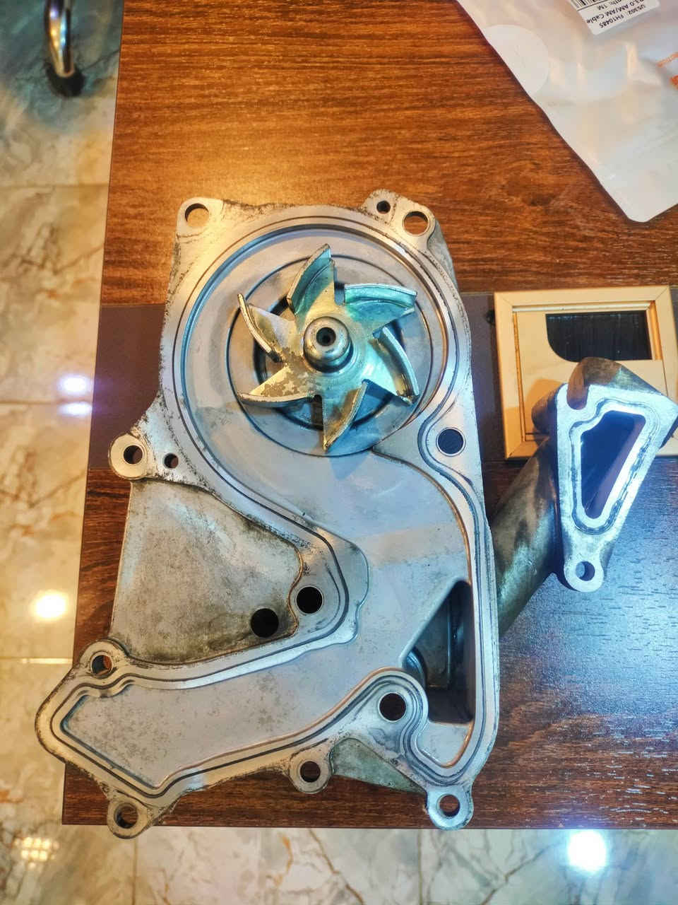 واتر بمب سنتافيا ١١ ٦ سلندر اصلي وكالة تفصيخ من سيارة زيرو ب٦٠ الف
مكاني الكرادة ***********
